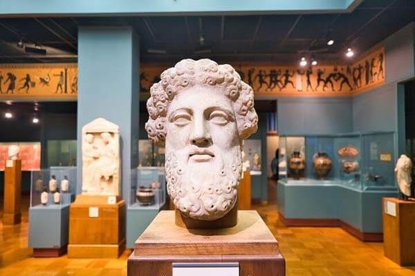  Royal Ontario Museum Guided Tour
